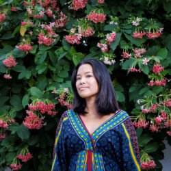 สลิล ชีวพันธุศรี หรือ “Salin” เป็นมือกลอง, โปรดิวเซอร์, และนักแต่งเพลงชาวไทยมีชื่อเสียงในแคนาดา ได้สร้างสรรค์ผลงานดนตรีที่เป็นนวัตกรรมด้วยการผสมผสานเครื่องดนตรีไทยอันเป็นเอกลักษณ์กับจังหวะ Afro Soul สู่แนวเพลง Isan Funk ที่ไม่เหมือนใคร